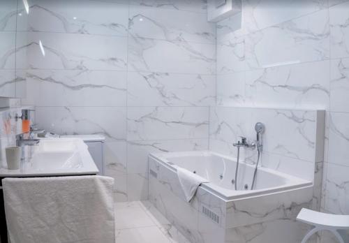 screen_shot_2022-08-17_at_11