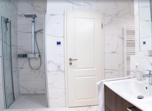 screen_shot_2022-08-17_at_11