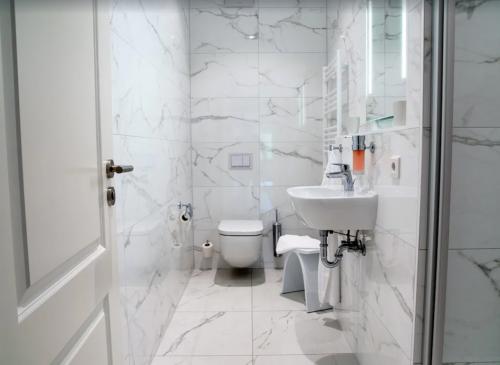 screen_shot_2022-08-17_at_11